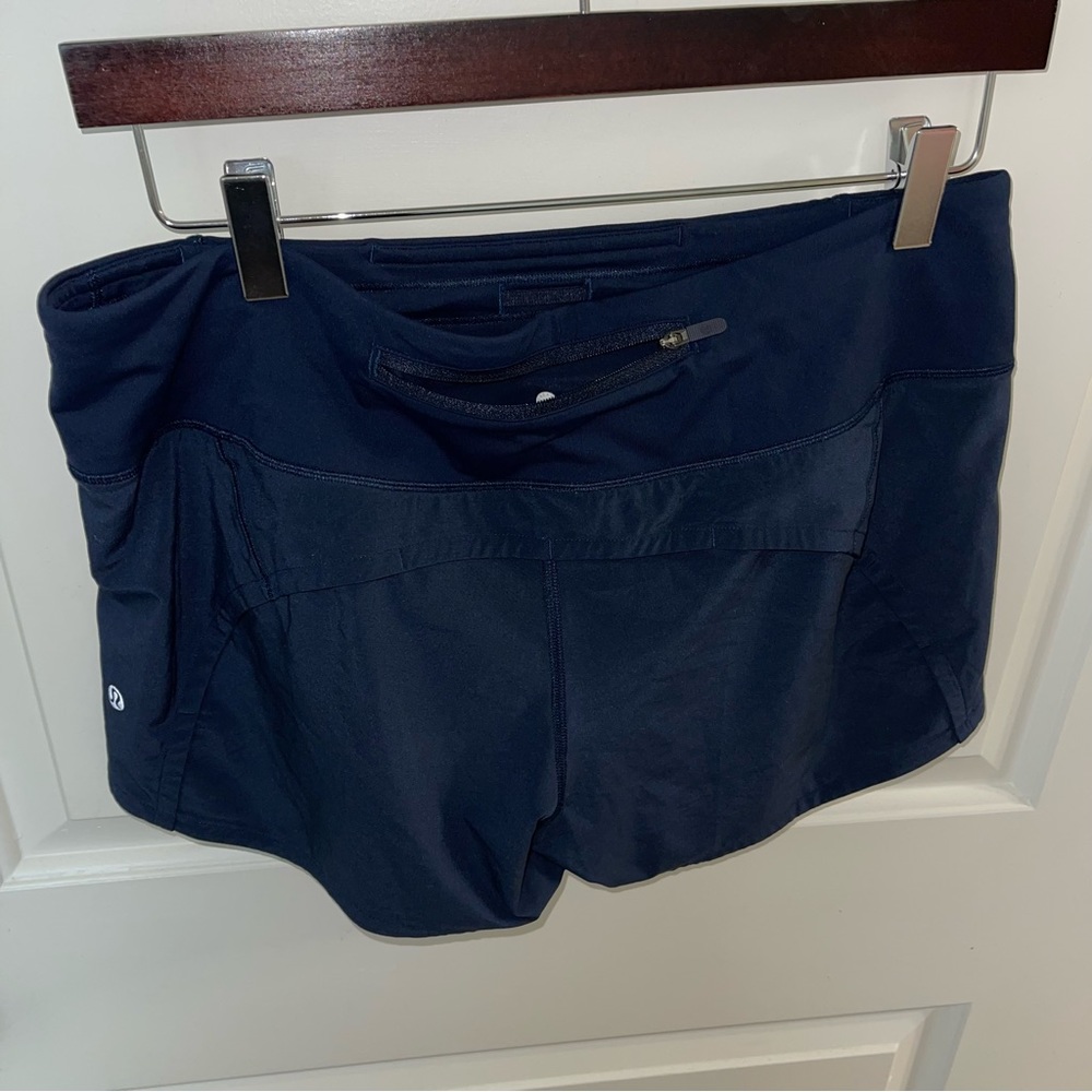 Lululemon Speed Up Mid-Rise Lined Short 4”